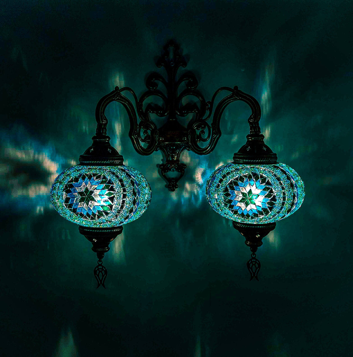 *HANDMADE* MOSAIC WALL LAMP